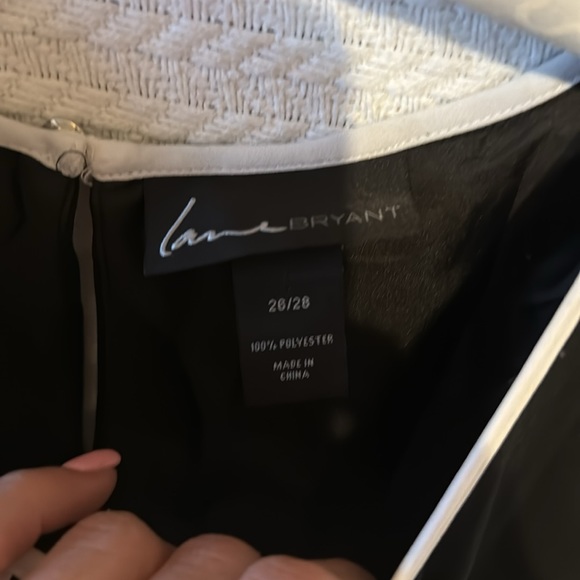 Lane Bryant white black dress made of polyester size 26/28 Excellent condition. - Picture 3 of 7